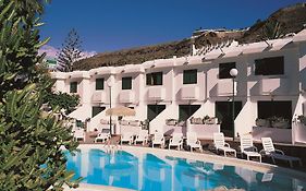 Niza Apartments